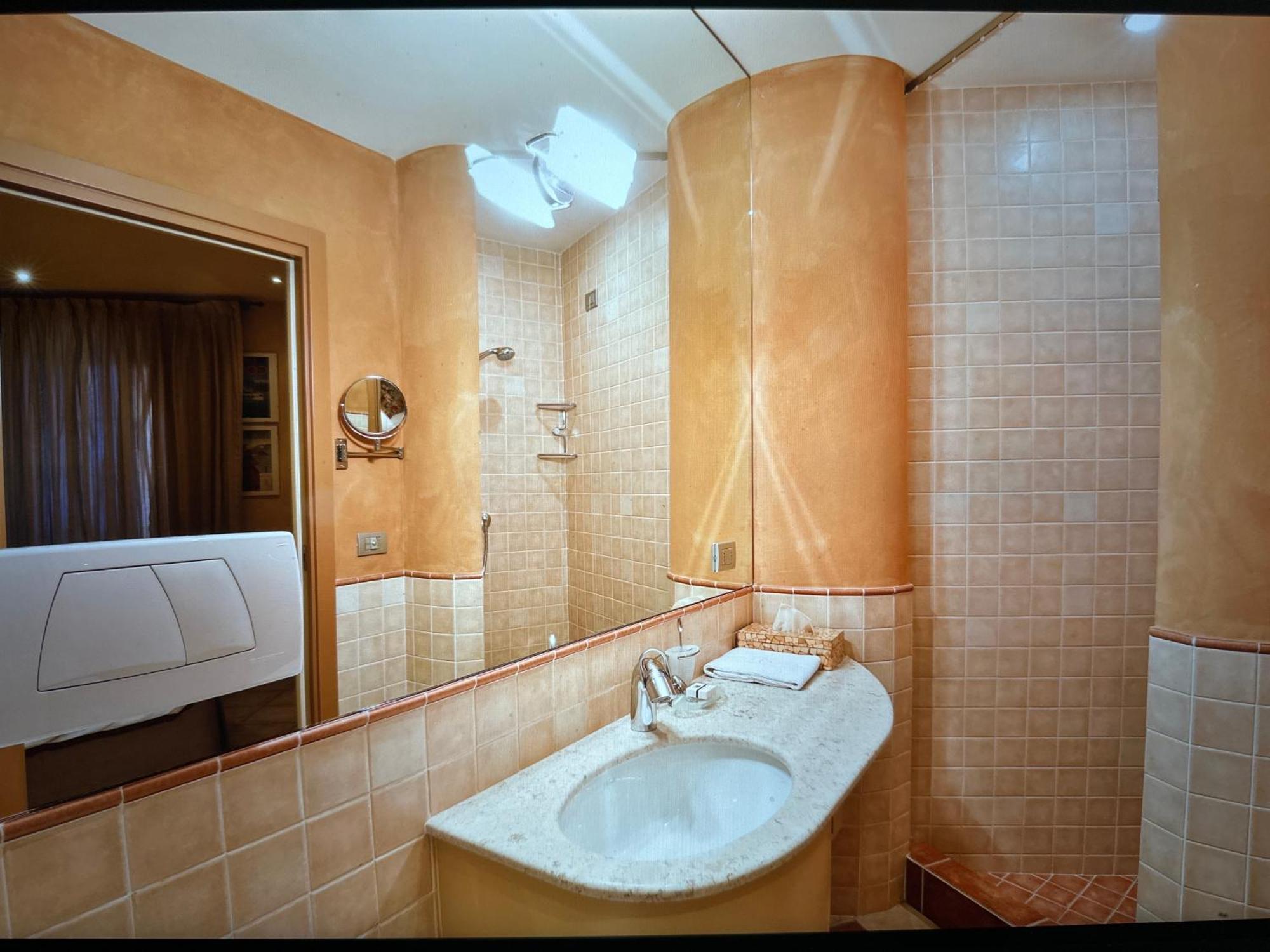 Cernobbio Lake Suites Esterno foto